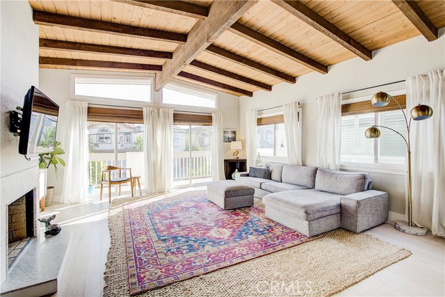 1525 Goodman Avenue, Redondo Beach, California 90278, 3 Bedrooms Bedrooms, ,2 BathroomsBathrooms,Residential,Sold,Goodman,SB19240967