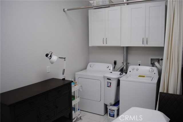 FOOTHILL, ,Business Opportunity,For Sale,FOOTHILL,CV20212443