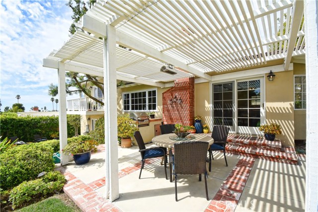 5648 Whitecliff Drive, Rancho Palos Verdes, California 90275, 4 Bedrooms Bedrooms, ,3 BathroomsBathrooms,Residential,Sold,Whitecliff,PV19223887