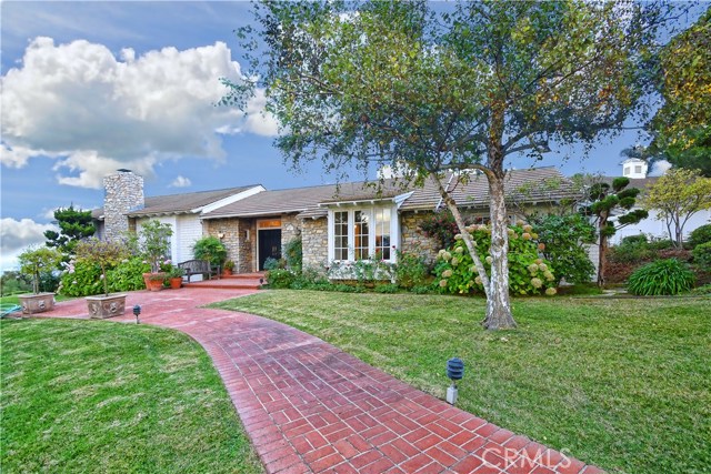 Photo of 8 Upper Blackwater Cyn Road, Rolling Hills, CA 90274
