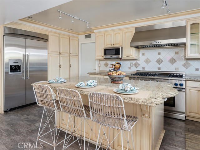1955 Peninsula Verde Drive, Rancho Palos Verdes, California 90275, 3 Bedrooms Bedrooms, ,3 BathroomsBathrooms,Residential,Sold,Peninsula Verde,PV21136596