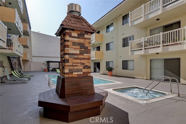 1707 Pacific Coast, Hermosa Beach, California 90254, 1 Bedroom Bedrooms, ,1 BathroomBathrooms,Residential,Sold,Pacific Coast,SB20005947