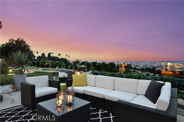 11 Outrider Road, Rolling Hills, California 90274, 4 Bedrooms Bedrooms, ,3 BathroomsBathrooms,Residential,Sold,Outrider,PV20235283