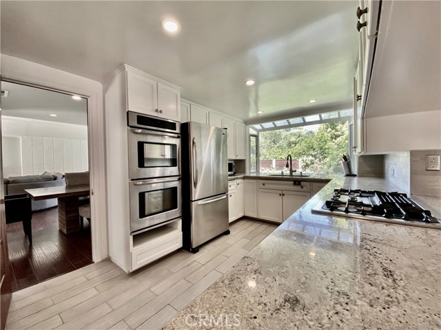 30 Encanto Drive, Rolling Hills Estates, California 90274, 4 Bedrooms Bedrooms, ,3 BathroomsBathrooms,Residential,Sold,Encanto,PV20080476