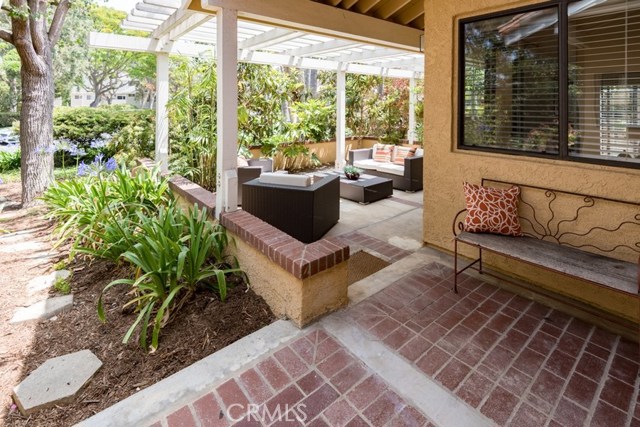 Great sun exposure for this secluded Patio