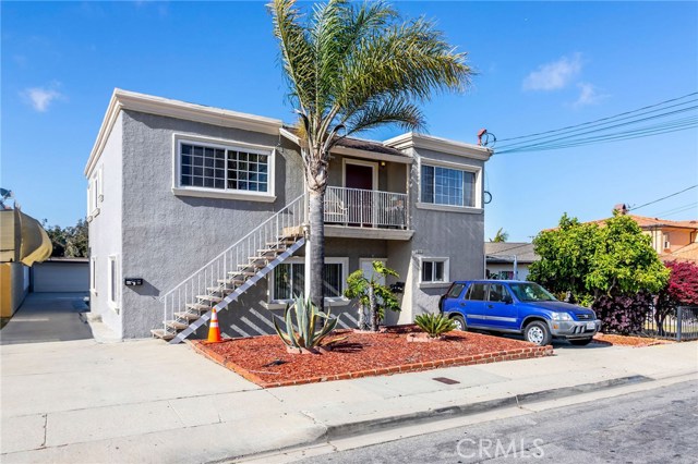 2405 Fisk Lane, Redondo Beach, California 90278, ,Residential Income,Sold,Fisk,SB19091809