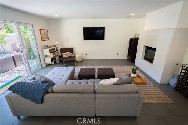 1408 Oak Avenue, Manhattan Beach, California 90266, 5 Bedrooms Bedrooms, ,3 BathroomsBathrooms,Residential,Sold,Oak,SB19227630