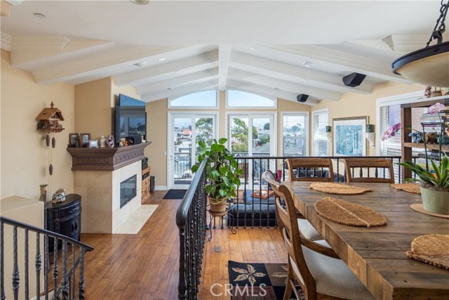 1704 Harper Avenue, Redondo Beach, California 90278, 4 Bedrooms Bedrooms, ,3 BathroomsBathrooms,Residential,Sold,Harper,SB19215045