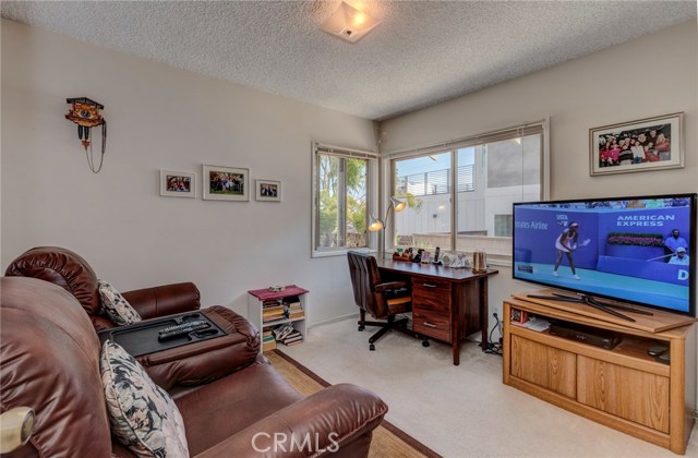 705 Paulina Avenue, Redondo Beach, California 90277, 3 Bedrooms Bedrooms, ,2 BathroomsBathrooms,Residential,Sold,Paulina,SB17205308