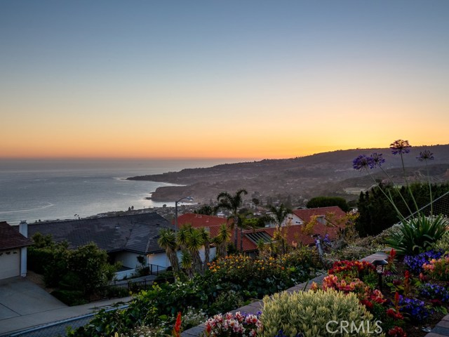 3410 Hightide Drive, Rancho Palos Verdes, California 90275, 4 Bedrooms Bedrooms, ,3 BathroomsBathrooms,Residential,Sold,Hightide,PV17150710