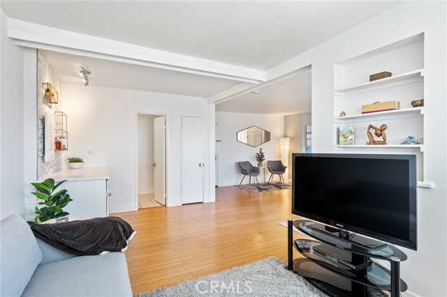 1108 Camino Real, Redondo Beach, California 90277, 3 Bedrooms Bedrooms, ,1 BathroomBathrooms,Residential,Sold,Camino Real,SB21068588