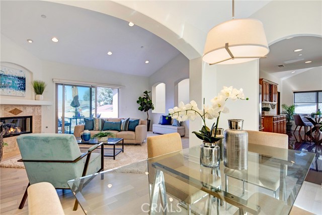 2111 Carnegie Lane, Redondo Beach, California 90278, 3 Bedrooms Bedrooms, ,2 BathroomsBathrooms,Residential,Sold,Carnegie,SB18198001