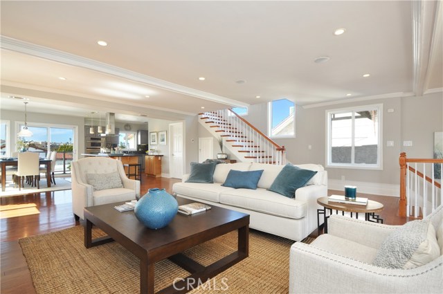 231 Francisca Avenue, Redondo Beach, California 90277, 4 Bedrooms Bedrooms, ,2 BathroomsBathrooms,Residential,Sold,Francisca,SB19047417