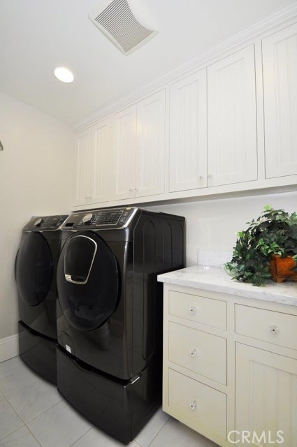 Large Downstairs Laundry Room