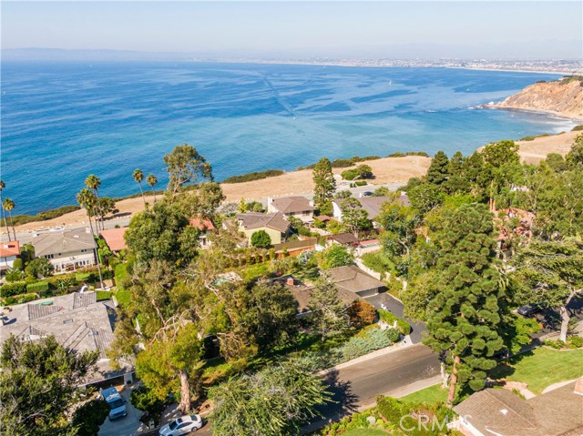 1505 Chelsea Road, Palos Verdes Estates, California 90274, 4 Bedrooms Bedrooms, ,3 BathroomsBathrooms,Residential,Sold,Chelsea,SB20208647