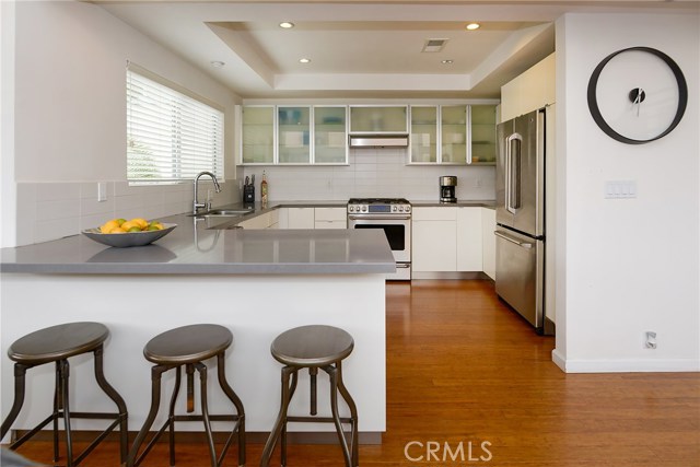 3005 Manhattan Avenue, Hermosa Beach, California 90254, 3 Bedrooms Bedrooms, ,3 BathroomsBathrooms,Residential,Sold,Manhattan,SB18091717