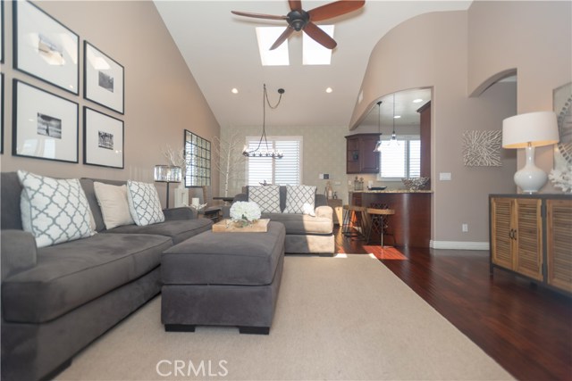 1921 Grant Avenue, Redondo Beach, California 90278, 4 Bedrooms Bedrooms, ,3 BathroomsBathrooms,Residential,Sold,Grant,SB18106260