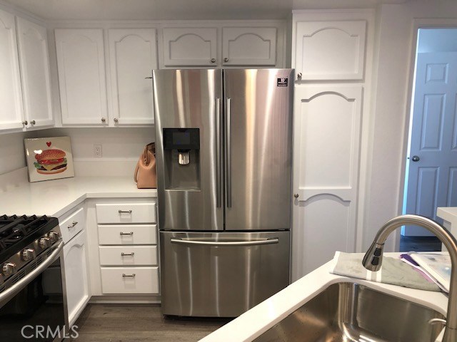 Brand new fridge included!