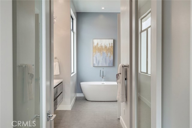 1909 Huntington Lane, Redondo Beach, California 90278, 4 Bedrooms Bedrooms, ,3 BathroomsBathrooms,Residential,Sold,Huntington,PV18234463