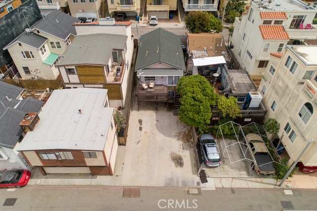 865 Loma Drive, Hermosa Beach, California 90254, 2 Bedrooms Bedrooms, ,1 BathroomBathrooms,Residential,Sold,Loma,SB20063247