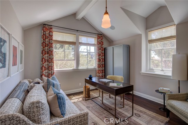 2301 Laurel Avenue, Manhattan Beach, California 90266, 5 Bedrooms Bedrooms, ,4 BathroomsBathrooms,Residential,Sold,Laurel,SB20111754