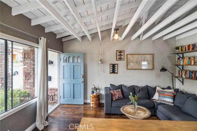 1708 Spreckels Lane, Redondo Beach, California 90278, 3 Bedrooms Bedrooms, ,2 BathroomsBathrooms,Residential,Sold,Spreckels,SB20220711