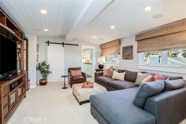 524 4th Street, Manhattan Beach, California 90266, 4 Bedrooms Bedrooms, ,2 BathroomsBathrooms,Residential,Sold,4th,SB21061545