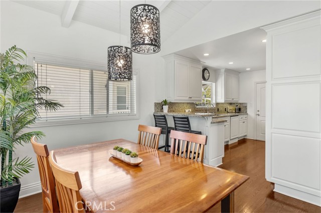 2510 Laurel Ave, Manhattan Beach, California 90266, 3 Bedrooms Bedrooms, ,2 BathroomsBathrooms,Residential,Sold,Laurel Ave,SB21130509