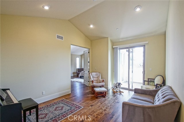 1817 Belmont Lane, Redondo Beach, California 90278, 5 Bedrooms Bedrooms, ,3 BathroomsBathrooms,Residential,Sold,Belmont,SB18185098