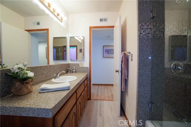 27815 Montereina Drive, Rancho Palos Verdes, California 90275, 3 Bedrooms Bedrooms, ,2 BathroomsBathrooms,Residential,Sold,Montereina,PV17222511