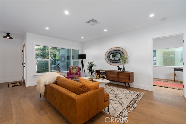 4 Bed Home for Sale in Silver Lake, California