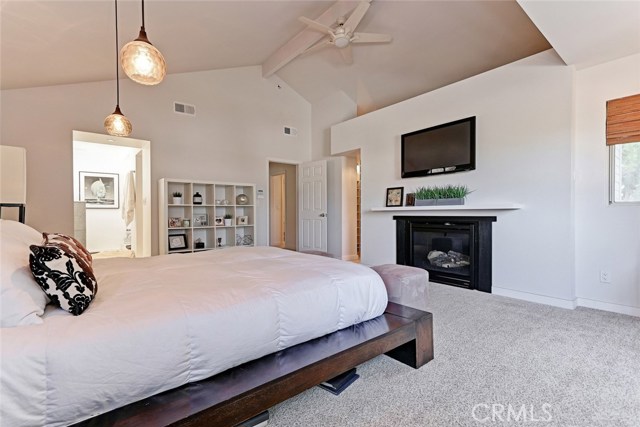 1818 Spreckels Lane, Redondo Beach, California 90278, 4 Bedrooms Bedrooms, ,3 BathroomsBathrooms,Residential,Sold,Spreckels,SB17228588