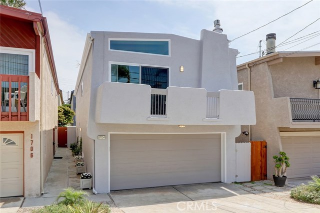1704 Haynes Lane, Redondo Beach, California 90278, 3 Bedrooms Bedrooms, ,2 BathroomsBathrooms,Residential,Sold,Haynes,SB19142803
