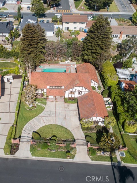 1432 Via Castilla, Palos Verdes Estates, California 90274, 4 Bedrooms Bedrooms, ,4 BathroomsBathrooms,Residential,Sold,Via Castilla,PV18143246
