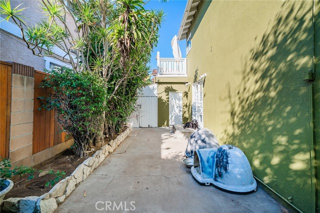 1503 Rindge Lane, Redondo Beach, California 90278, 4 Bedrooms Bedrooms, ,Residential,Sold,Rindge,SB21027333