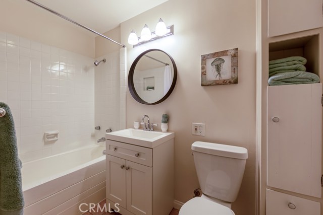 2022 Ernest Avenue, Redondo Beach, California 90278, 3 Bedrooms Bedrooms, ,1 BathroomBathrooms,Residential,Sold,Ernest,PW20211052