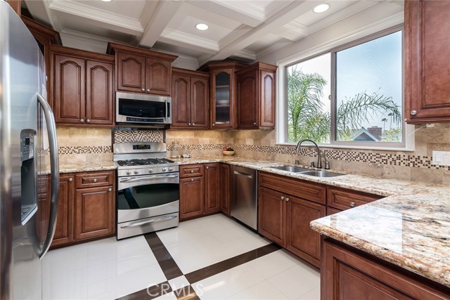 1804 Vanderbilt Lane, Redondo Beach, California 90278, 4 Bedrooms Bedrooms, ,3 BathroomsBathrooms,Residential,Sold,Vanderbilt,SB19181621
