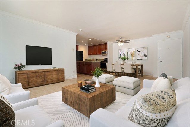 605 Prospect Avenue, Redondo Beach, California 90277, 2 Bedrooms Bedrooms, ,2 BathroomsBathrooms,Residential,Sold,Prospect,SB20126152