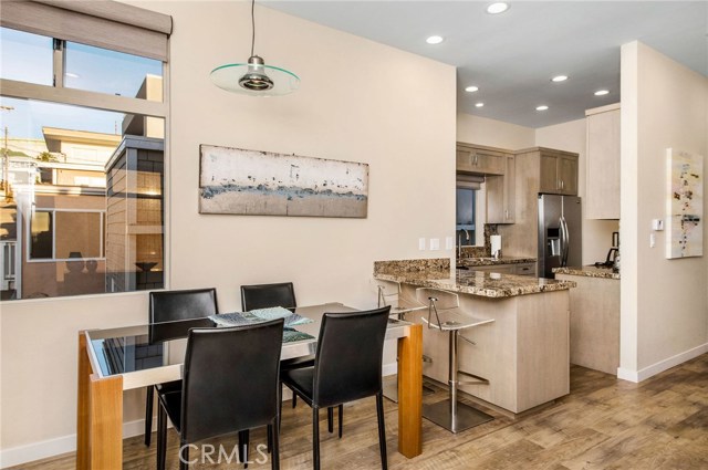 126 El Porto Street, Manhattan Beach, California 90266, 4 Bedrooms Bedrooms, ,4 BathroomsBathrooms,Residential,Sold,El Porto,SB21009548