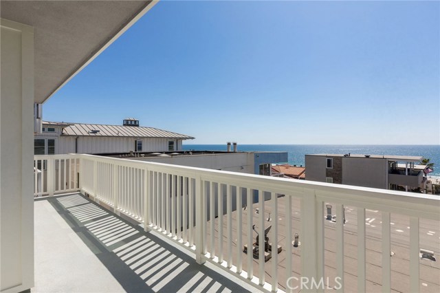 3309 Bayview Drive, Manhattan Beach, California 90266, ,Residential Income,Sold,Bayview,SB20235859