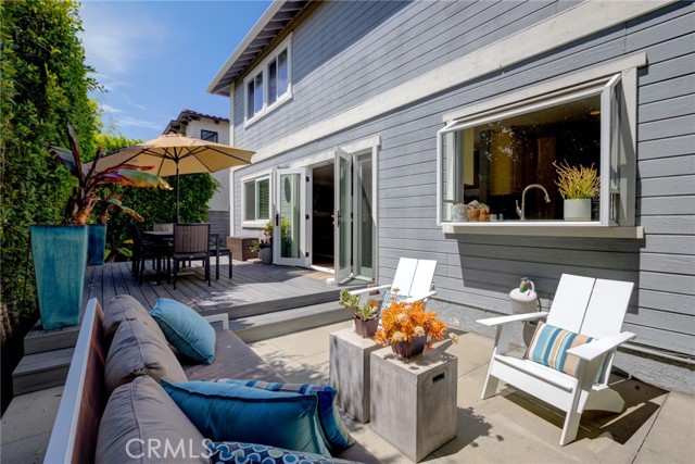 1924 Ruhland Avenue, Redondo Beach, California 90278, 3 Bedrooms Bedrooms, ,2 BathroomsBathrooms,Residential,Sold,Ruhland,SB21069675
