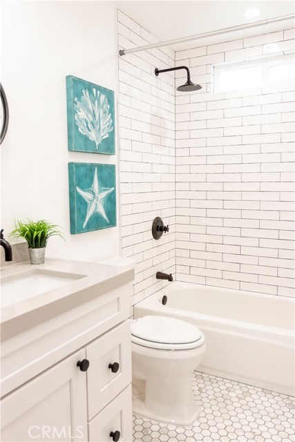 1715 Ford Avenue, Redondo Beach, California 90278, 3 Bedrooms Bedrooms, ,1 BathroomBathrooms,Residential,Sold,Ford,SB20057405