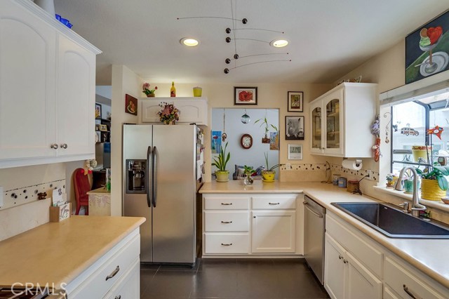 710 Beryl Street, Redondo Beach, California 90277, 3 Bedrooms Bedrooms, ,3 BathroomsBathrooms,Residential,Sold,Beryl,SB20099707