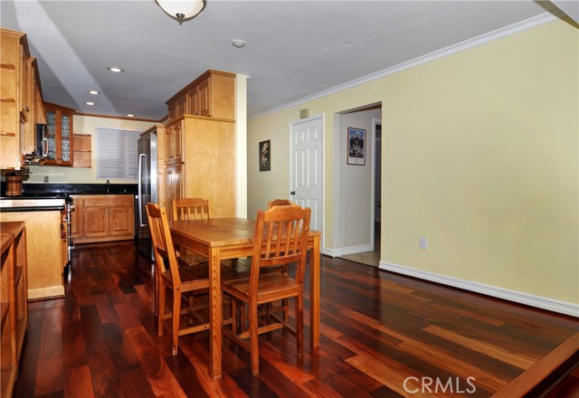 1321 Beryl Street, Redondo Beach, California 90277, 2 Bedrooms Bedrooms, ,2 BathroomsBathrooms,Residential,Sold,Beryl,OC17104021