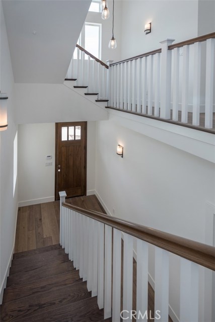 223 Lucia, Redondo Beach, California 90277, 4 Bedrooms Bedrooms, ,3 BathroomsBathrooms,Residential,Sold,Lucia,SB18143397