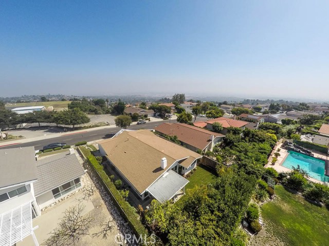 27803 Longhill Drive, Rancho Palos Verdes, California 90275, 4 Bedrooms Bedrooms, ,2 BathroomsBathrooms,Residential,Sold,Longhill,SB17188464