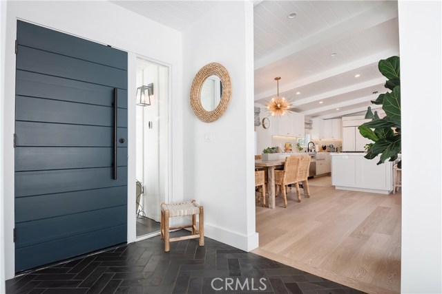 2618 Laurel Avenue, Manhattan Beach, California 90266, 5 Bedrooms Bedrooms, ,3 BathroomsBathrooms,Residential,Sold,Laurel,SB20148528