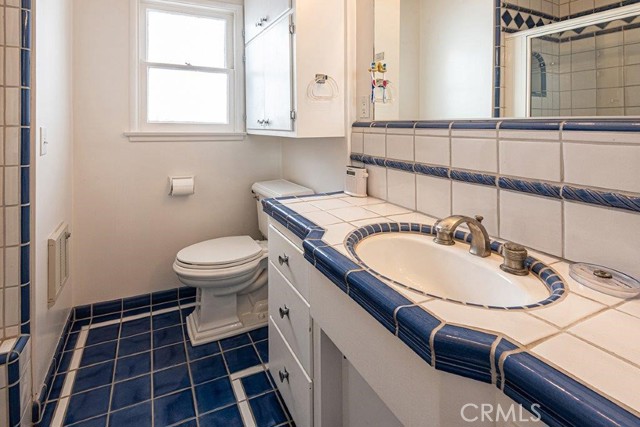 3201 Laurel Avenue, Manhattan Beach, California 90266, 3 Bedrooms Bedrooms, ,2 BathroomsBathrooms,Residential,Sold,Laurel,SB21135859