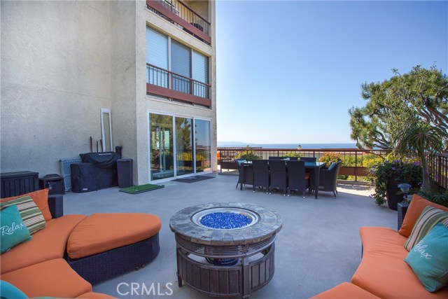 3200 La Rotonda Drive, Rancho Palos Verdes, California 90275, 2 Bedrooms Bedrooms, ,2 BathroomsBathrooms,Residential,Sold,La Rotonda,OC18043460