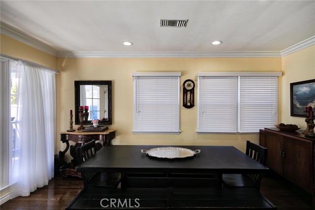 3 Bed Home for Sale in Sun Valley, California